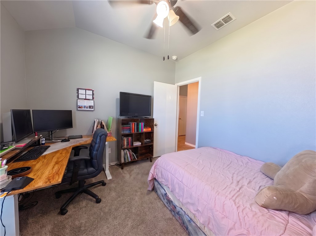 3805 Los Arroyos Dr Property Photo 15