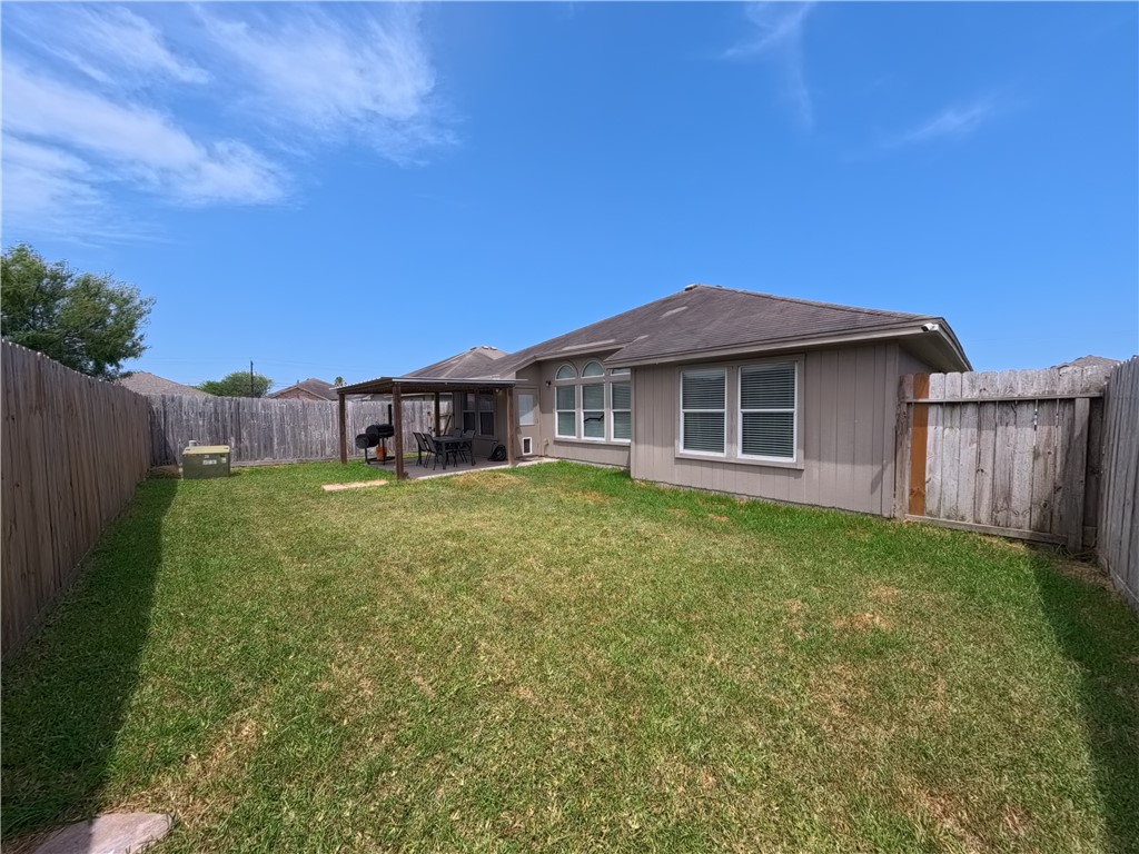 3805 Los Arroyos Dr Property Photo 21