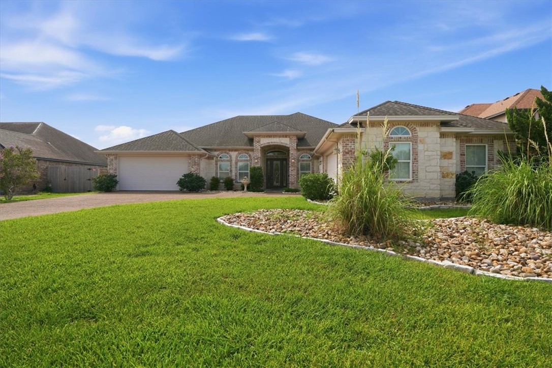 7614 Loire Blvd Property Photo 2