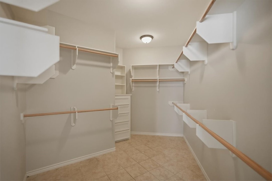 7614 Loire Blvd Property Photo 22