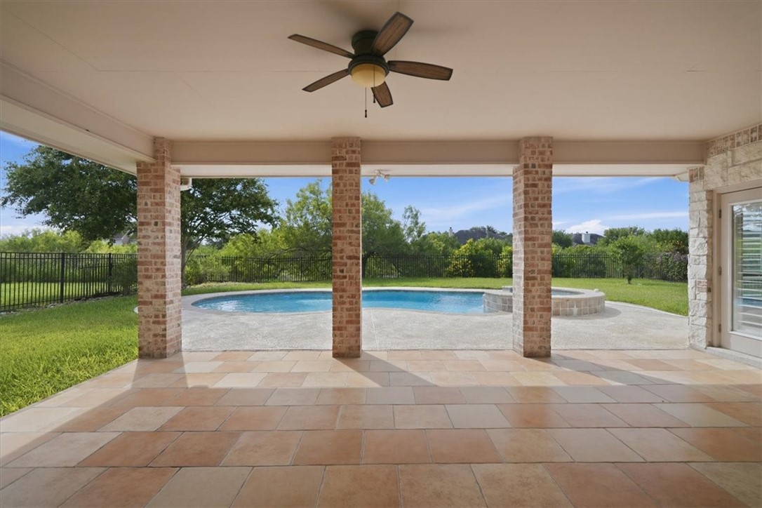 7614 Loire Blvd Property Photo 29