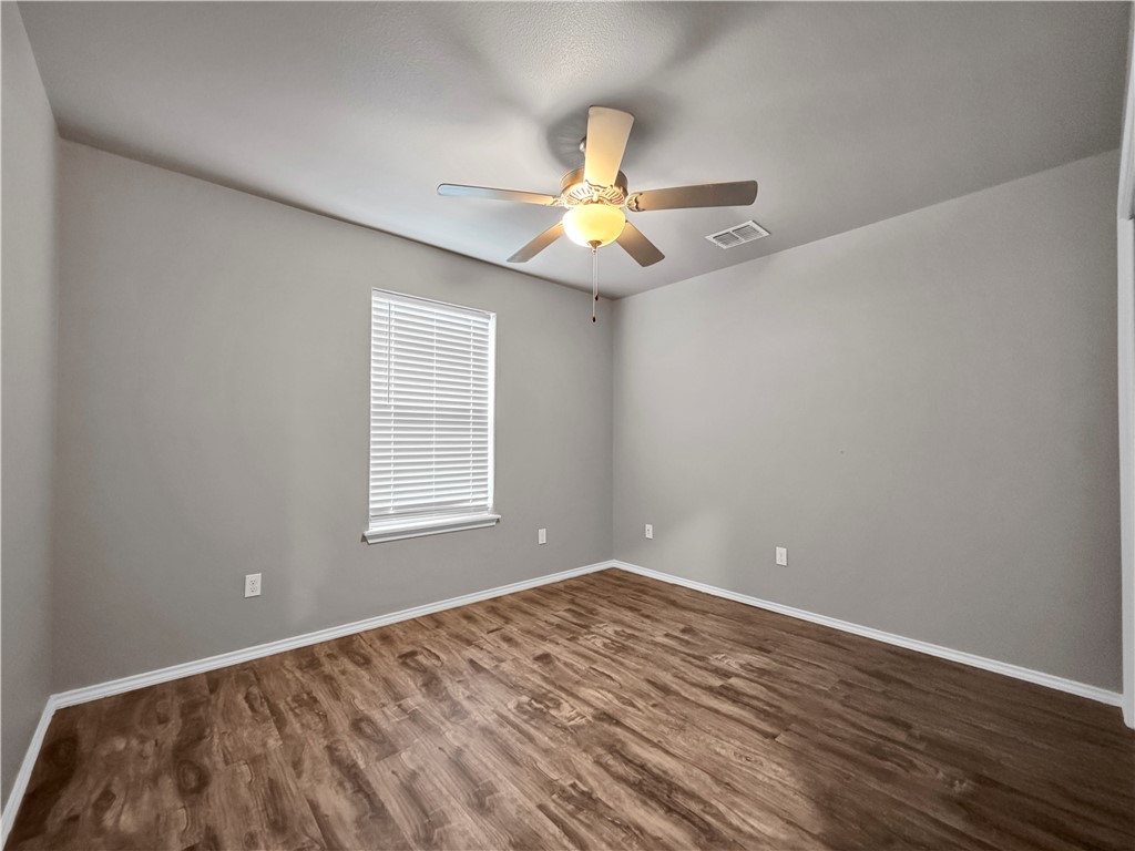 1914 Lipan St Property Photo 15