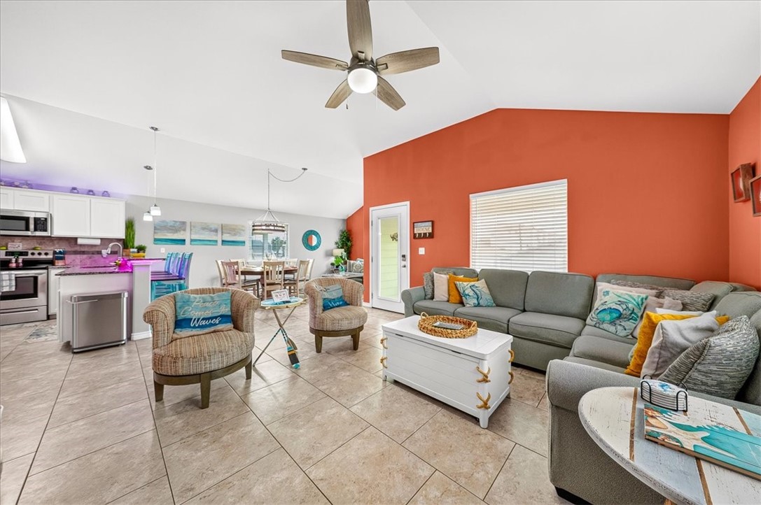 1698 Fishermans Cove Property Photo 33
