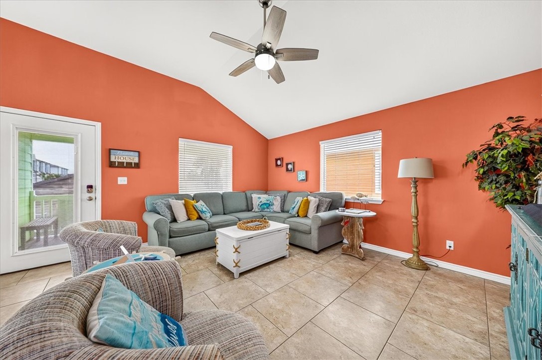 1698 Fishermans Cove Property Photo 34