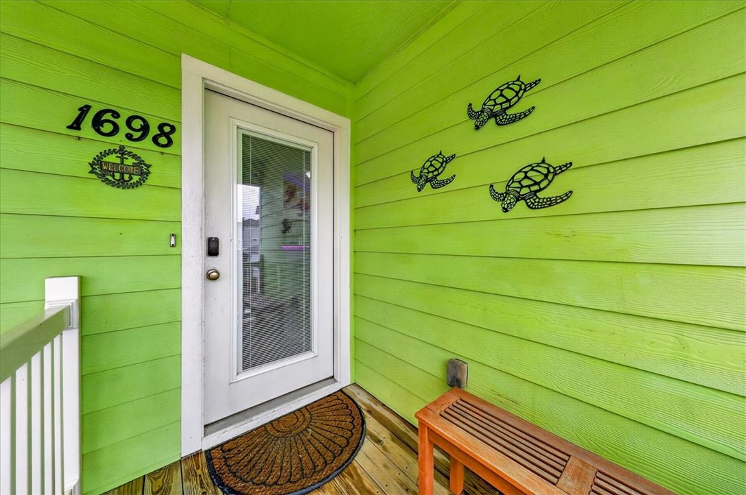1698 Fishermans Cove Property Photo 37