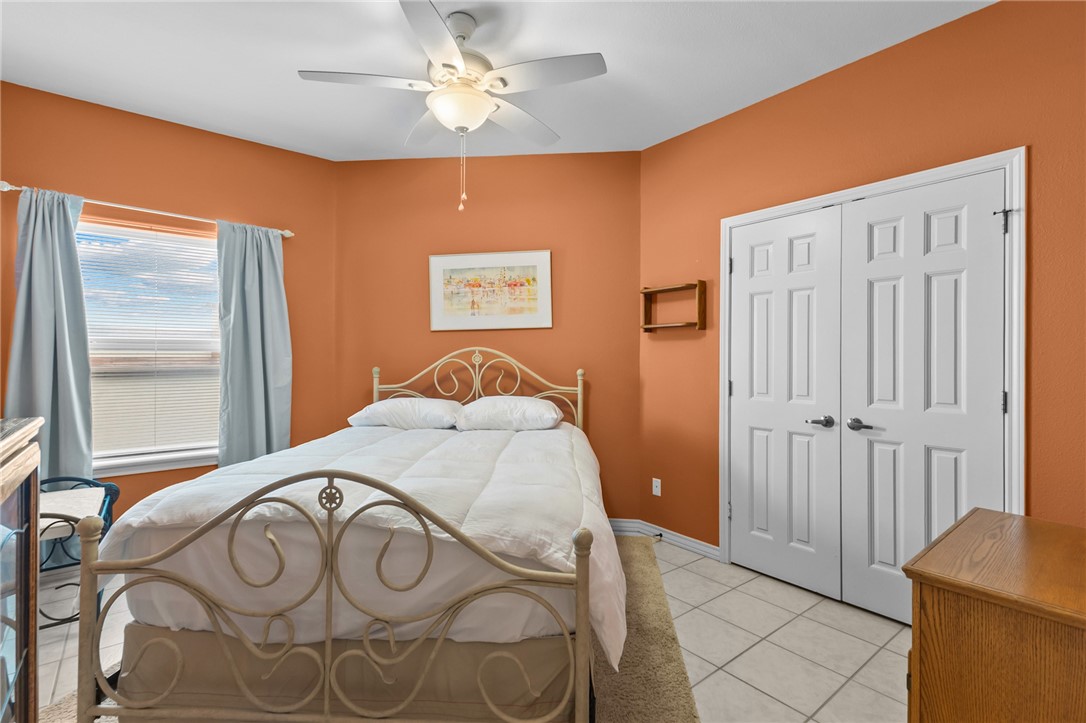 15210 Isla Pinta Ct Property Photo 26