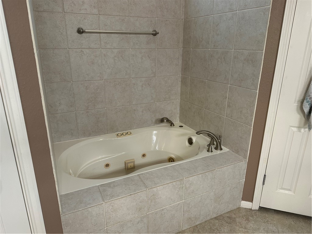 2114 Gershwin Lane Property Photo 20