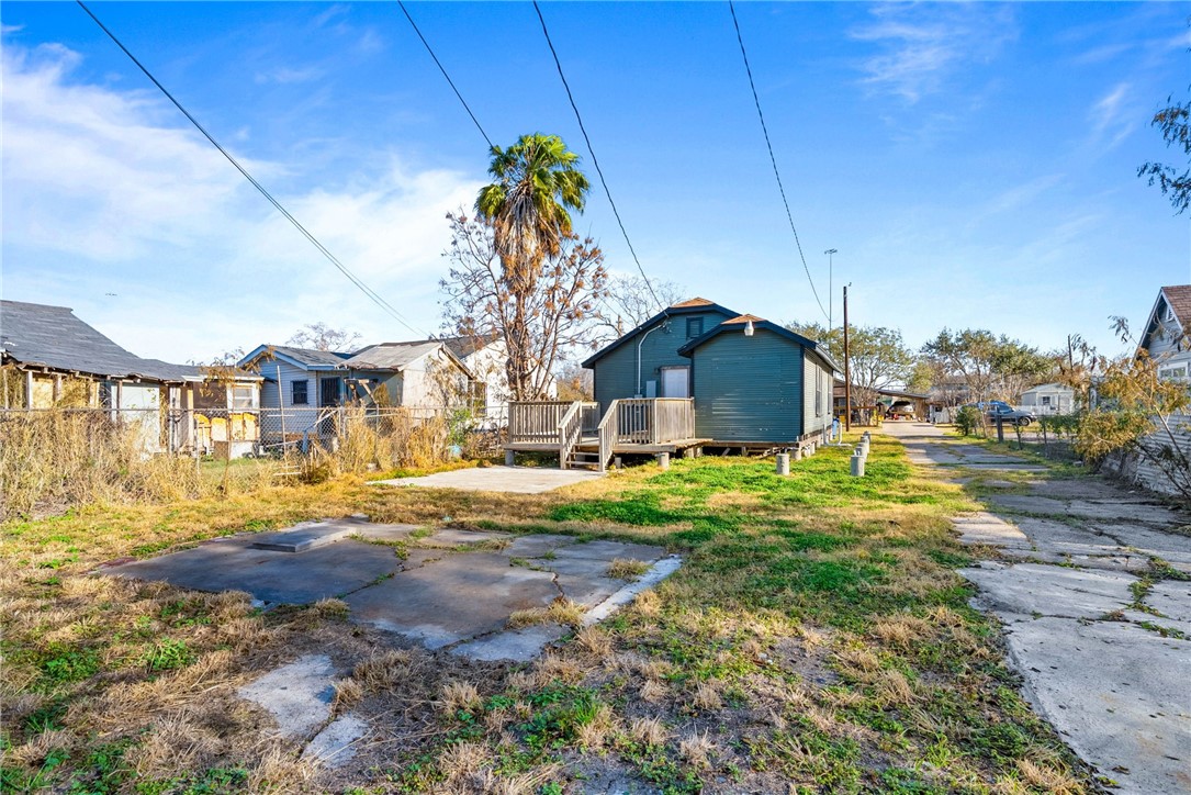 3127 Magnolia St Property Photo 15