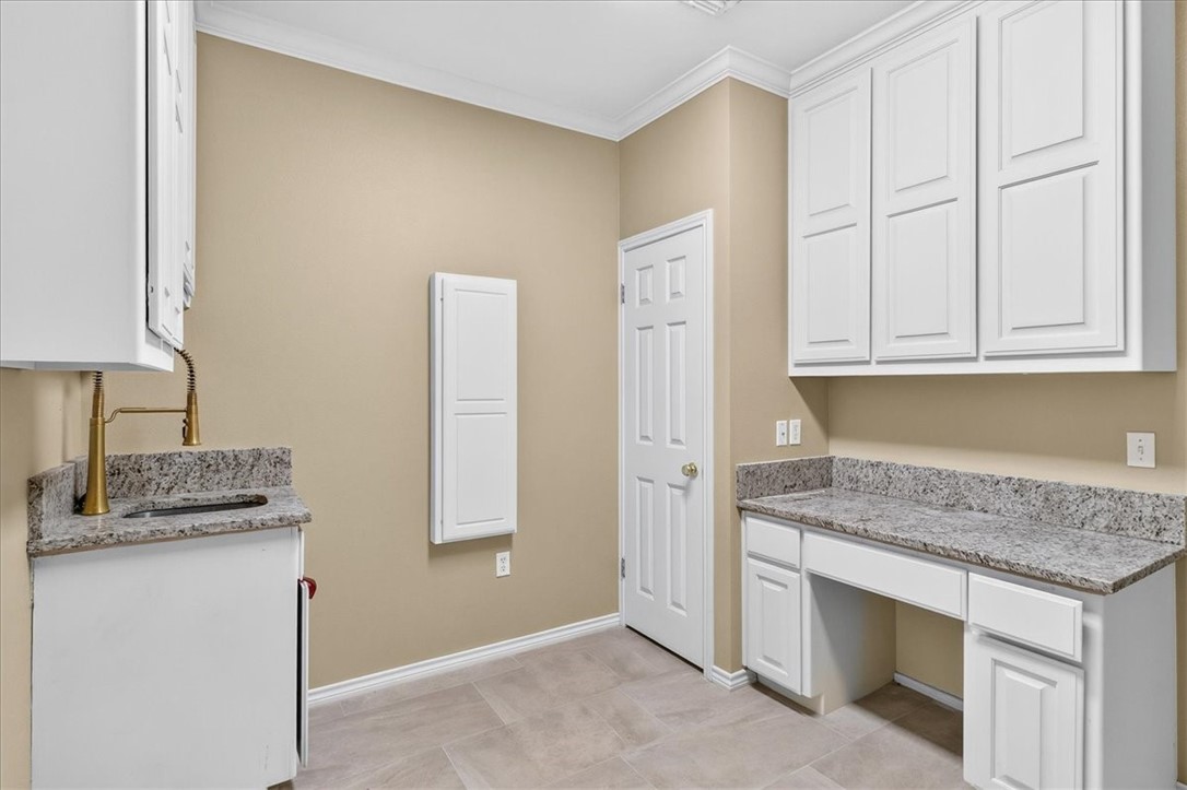 6201 Denain Dr Property Photo 37