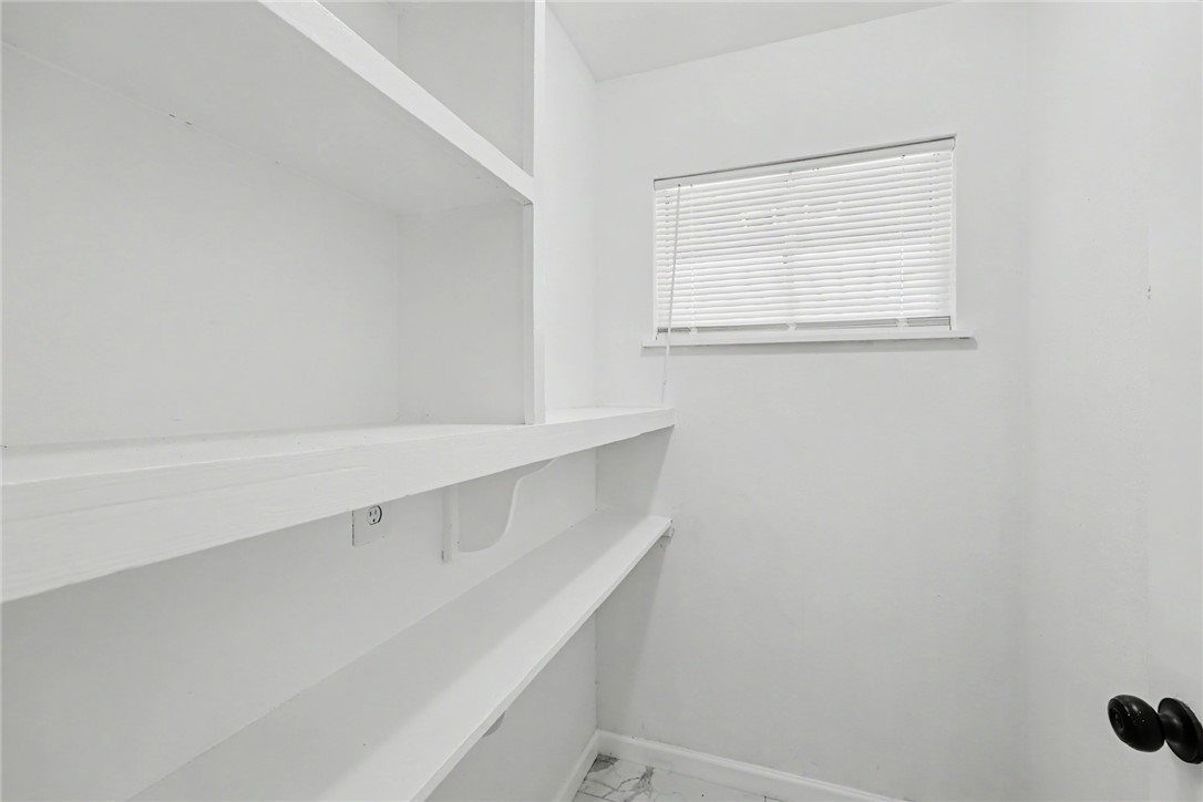 4329 Marie St Property Photo 8