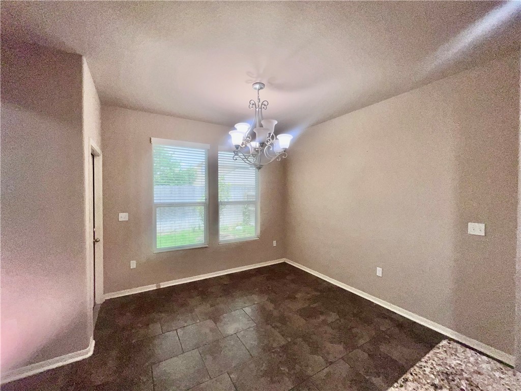 2113 Anacua St Property Photo 14
