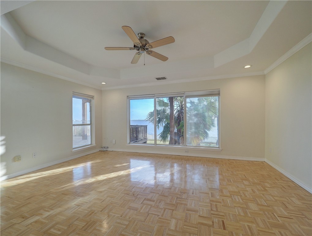 1343 W Bayview Dr Property Photo 21