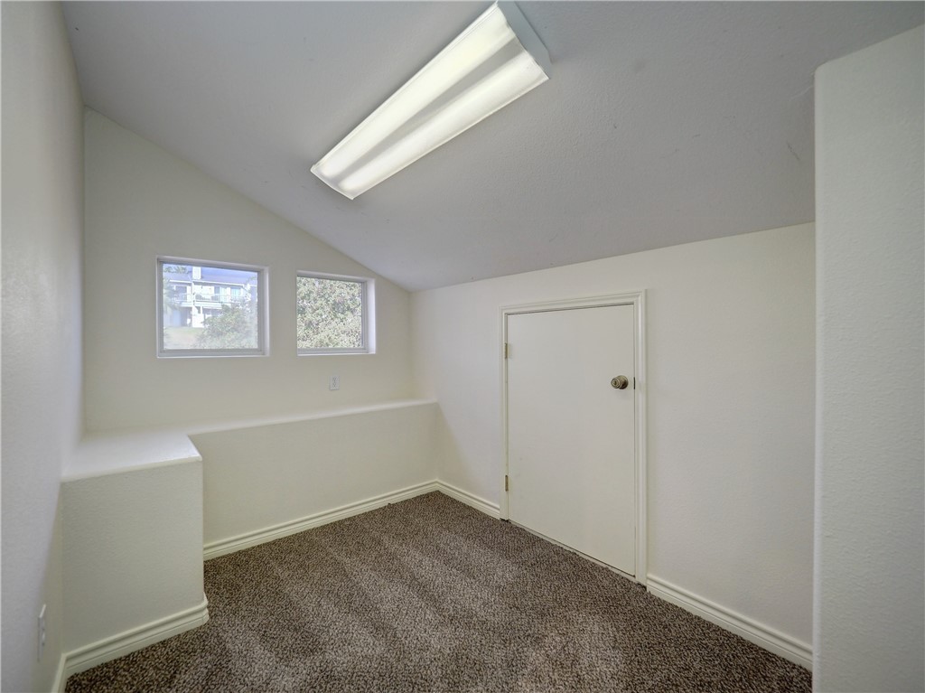 1343 W Bayview Dr Property Photo 34