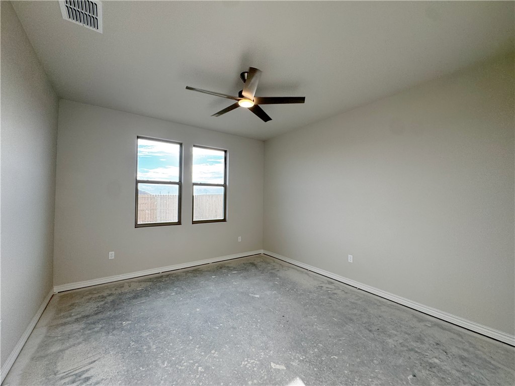 2610 Westeros St Property Photo 10