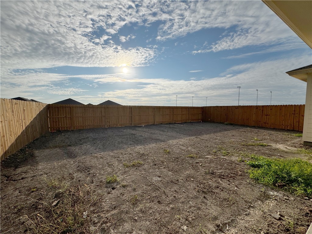 2610 Westeros St Property Photo 17