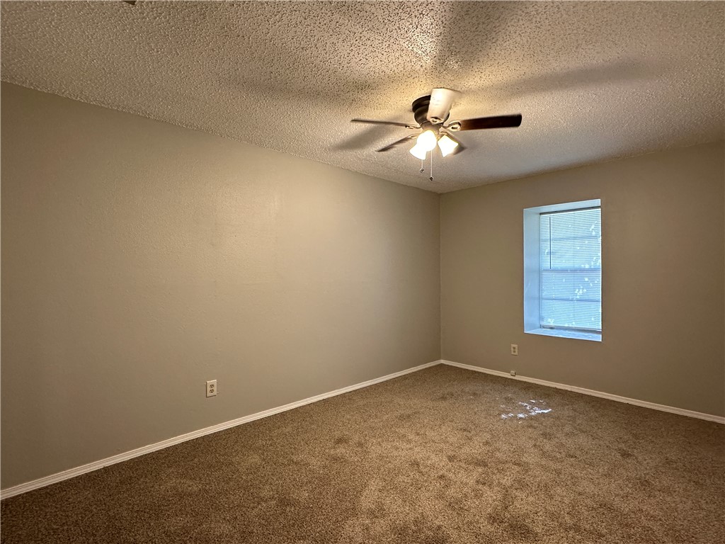 2733 Silverspur Dr Property Photo 5