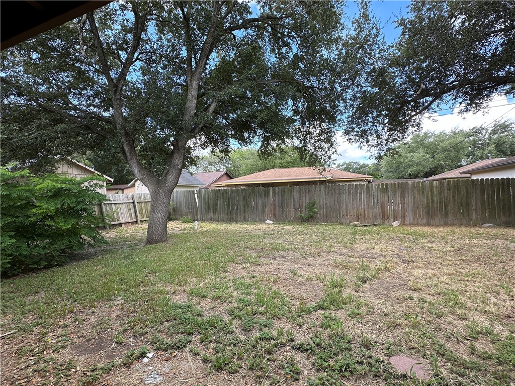 2733 Silverspur Dr Property Photo 11