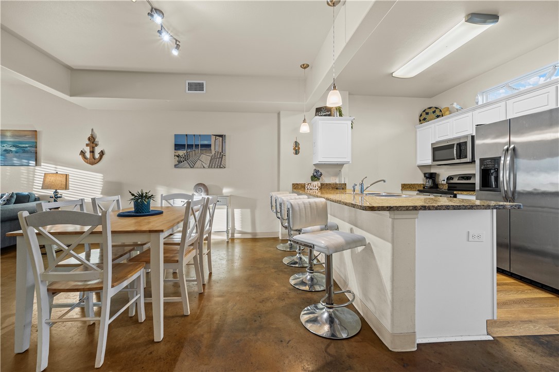 15018 Beach Walk Property Photo 11