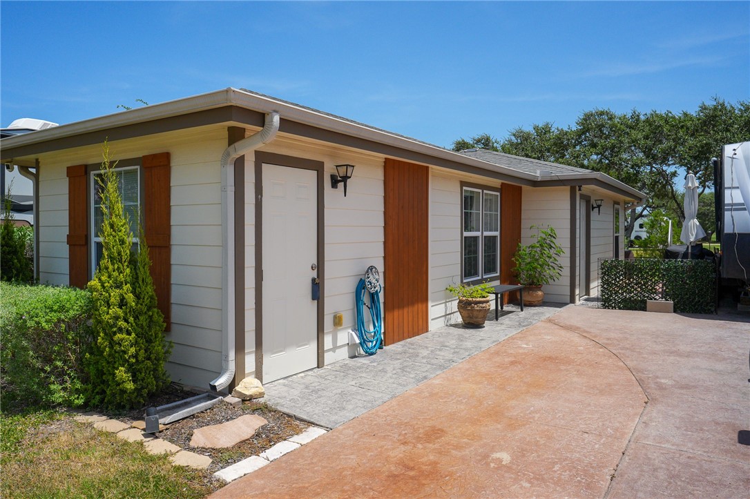 72 Augusta Property Photo 1