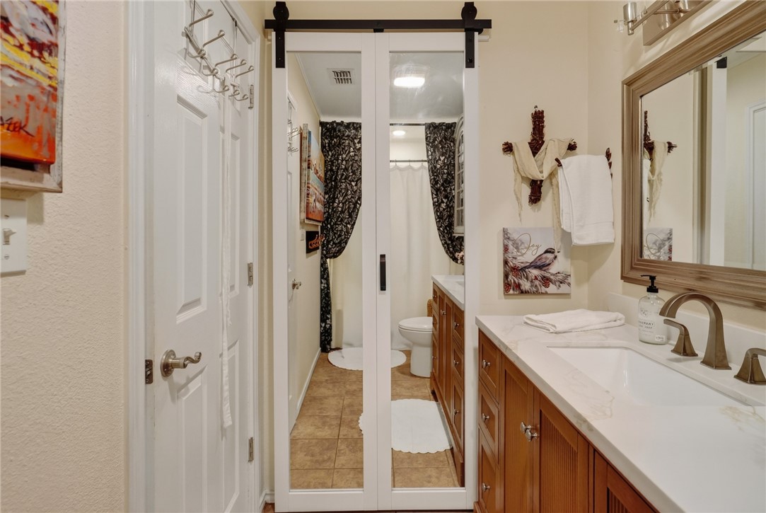 72 Augusta Property Photo 21