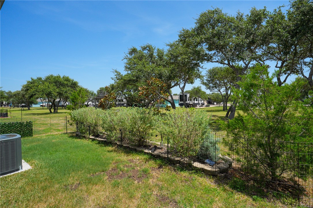 72 Augusta Property Photo 25