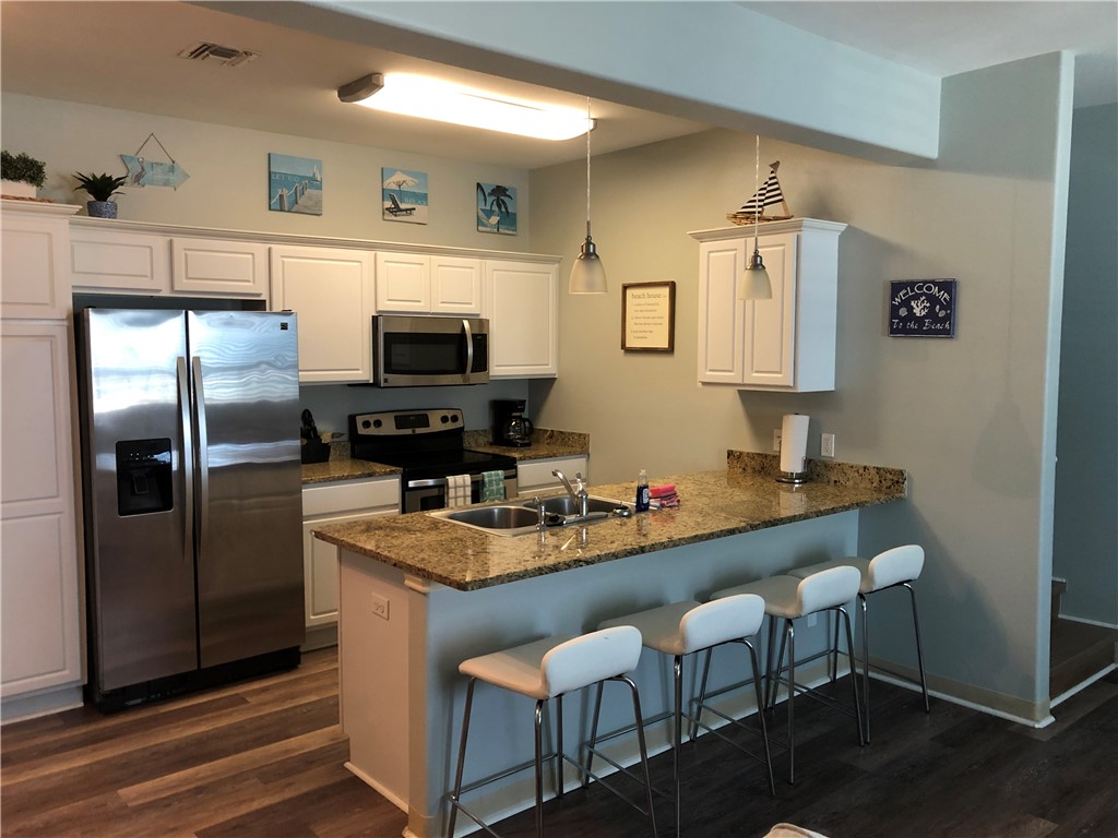 15005 Beach Walk Property Photo 6