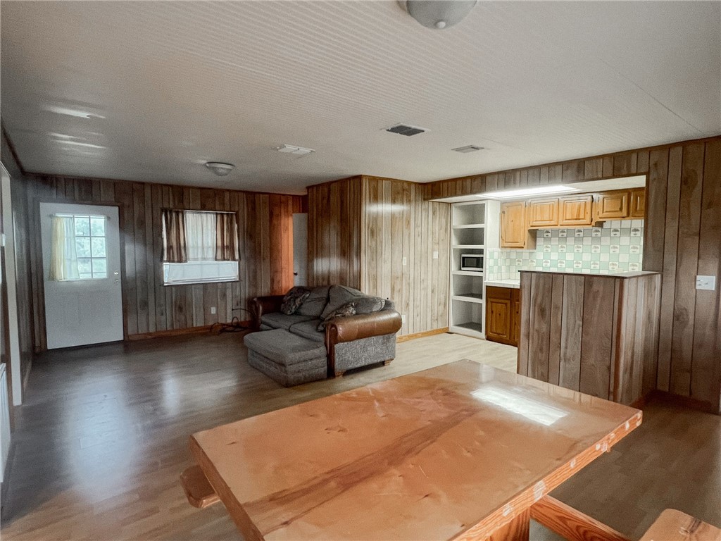 156 Naylor Road Property Photo 8