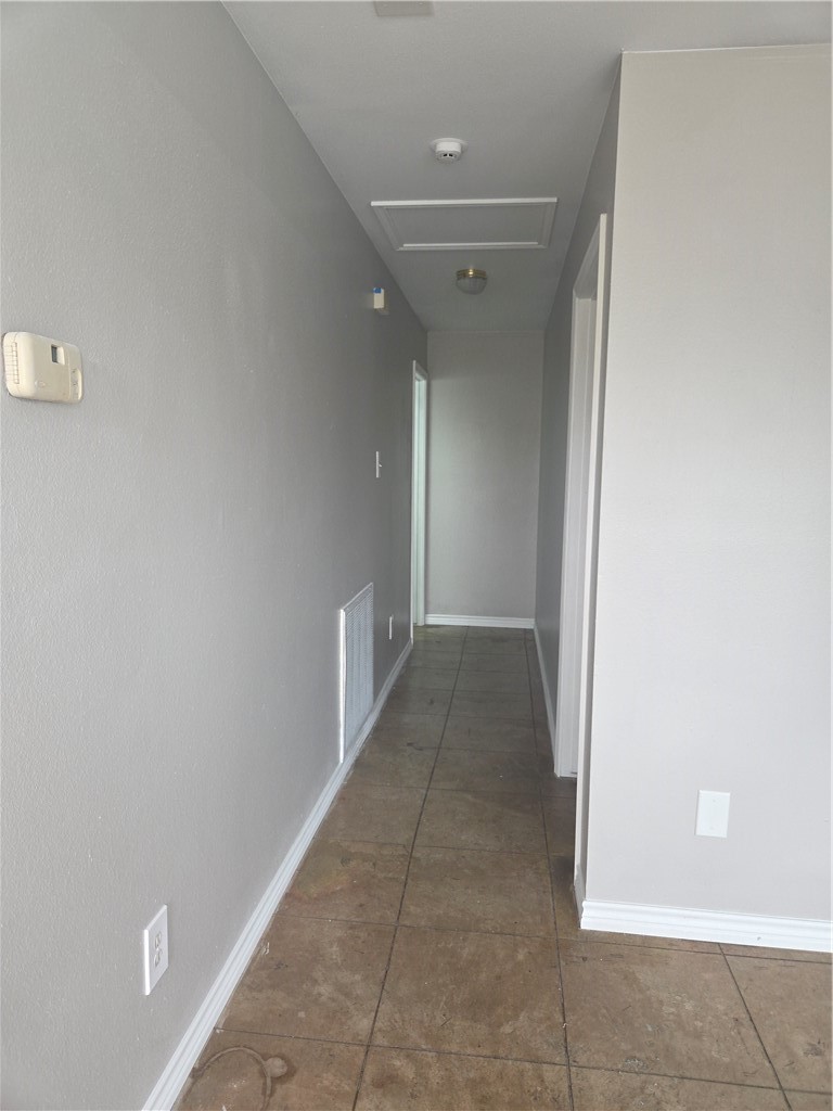 3001 Lewis St C Property Photo 7