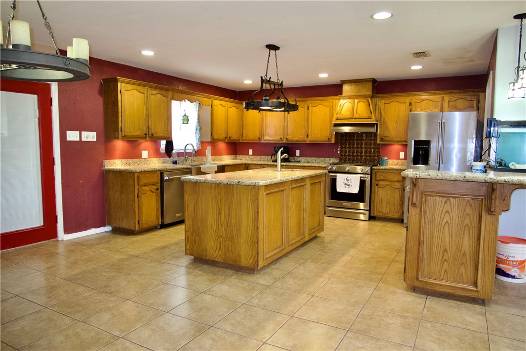 371 B W County Road 2160 Property Photo 6