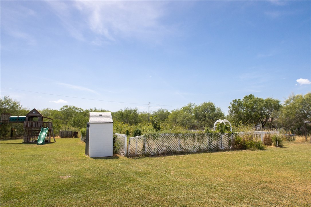 371 B W County Road 2160 Property Photo 20