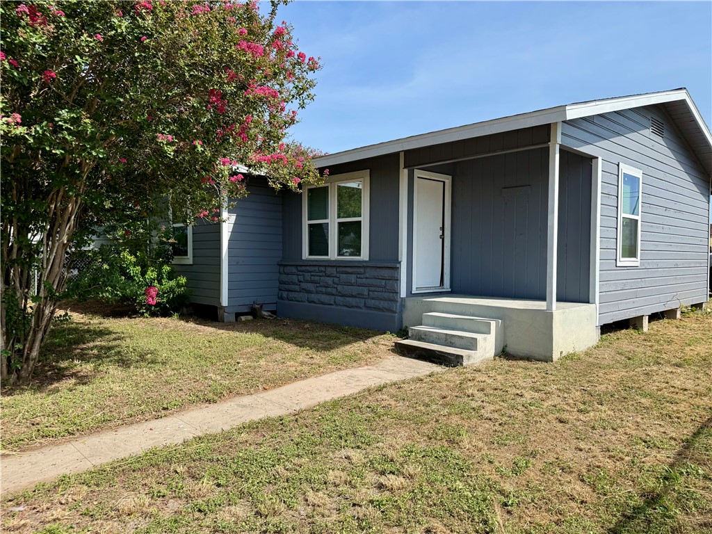 1002 Vernon Dr Property Photo