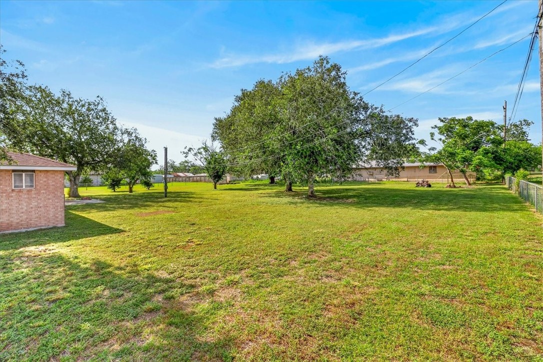 3995 Saddle Property Photo 24