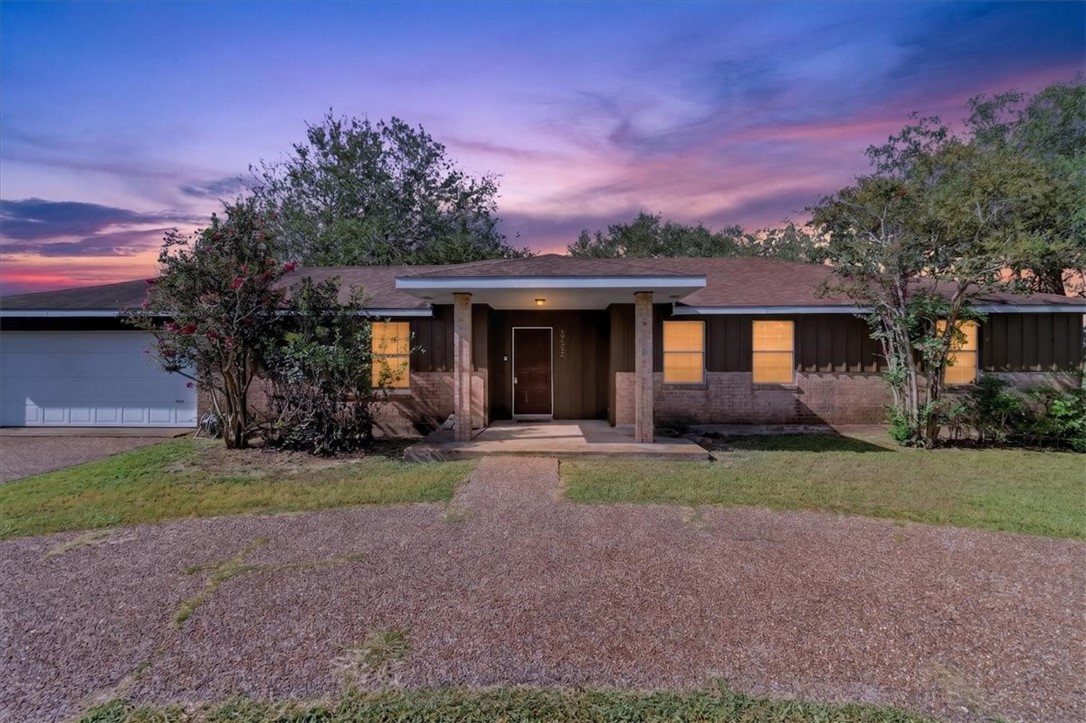 3995 Saddle Property Photo 30