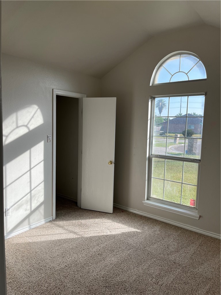 2325 Light Wind Dr Property Photo 8