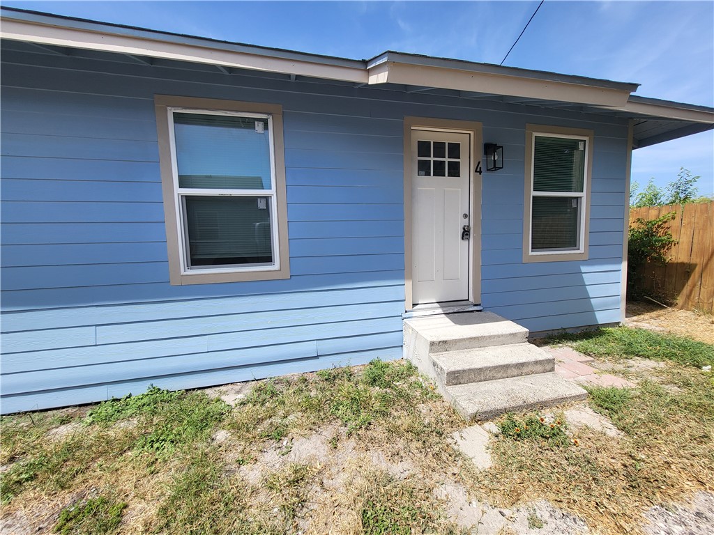 613 Nas Dr 4 Property Photo 2
