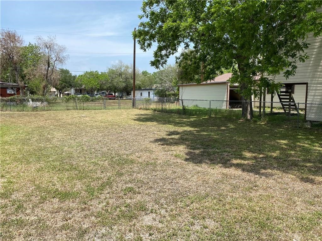 716 W Merriman St Property Photo 17