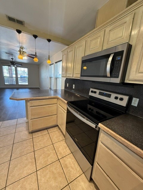13961 Ports O Call Dr Property Photo 9