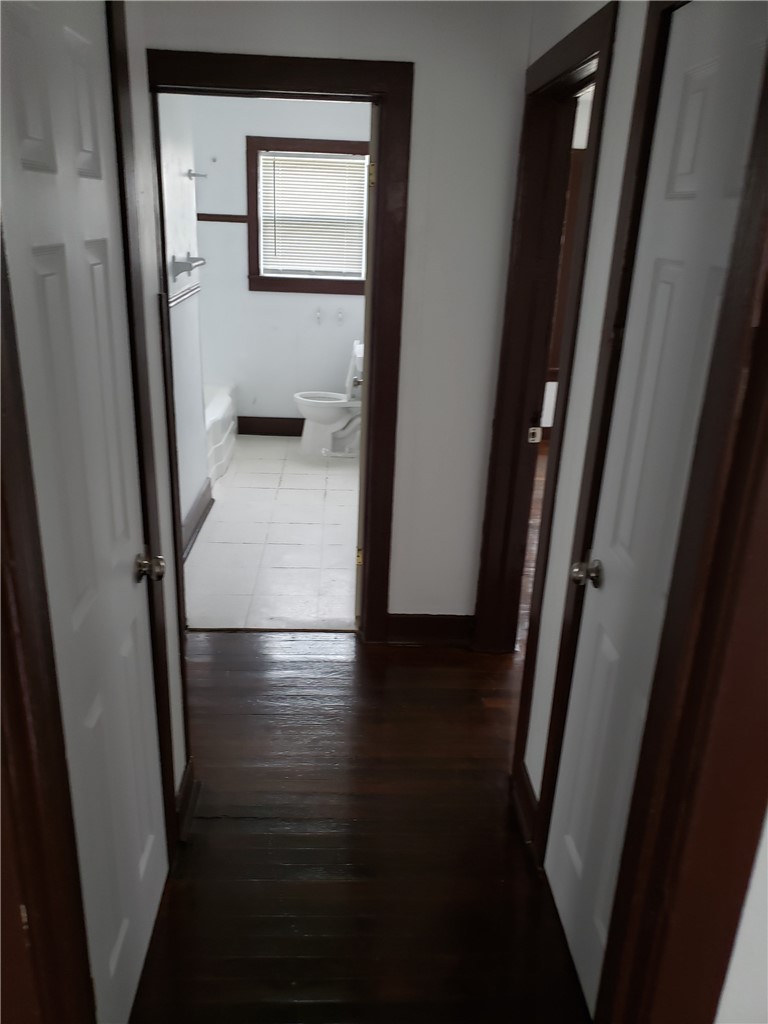 1913 15th St Up Property Photo 6