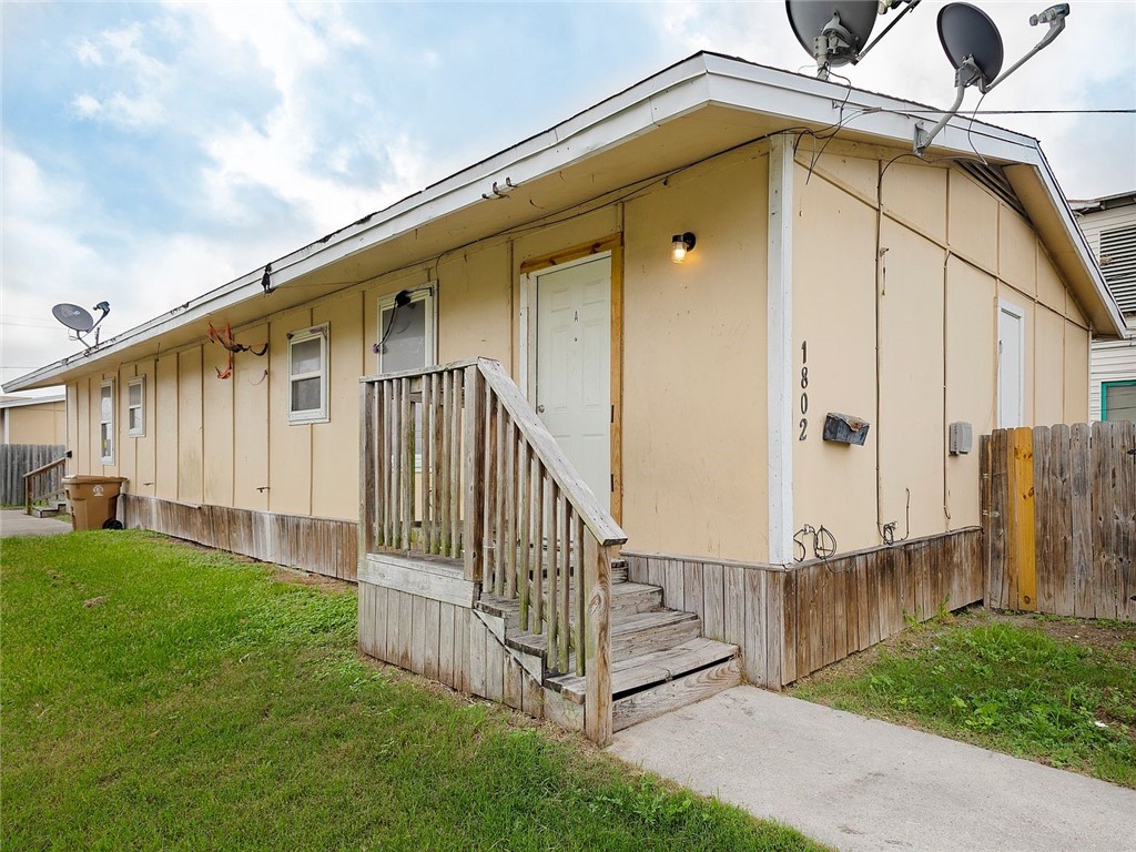 1802 16th St Property Photo 1