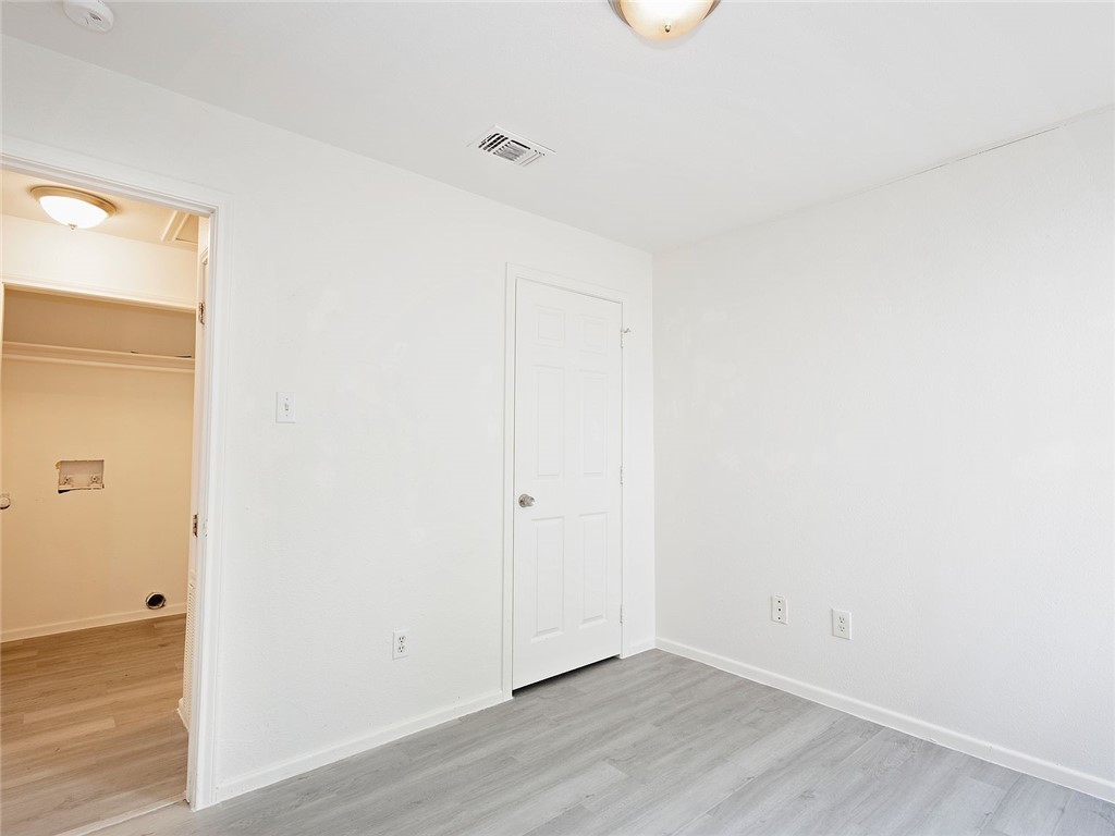 1802 16th St Property Photo 9