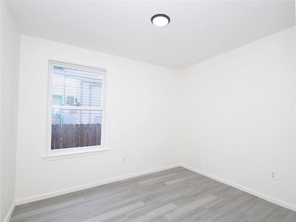 1802 16th St Property Photo 14
