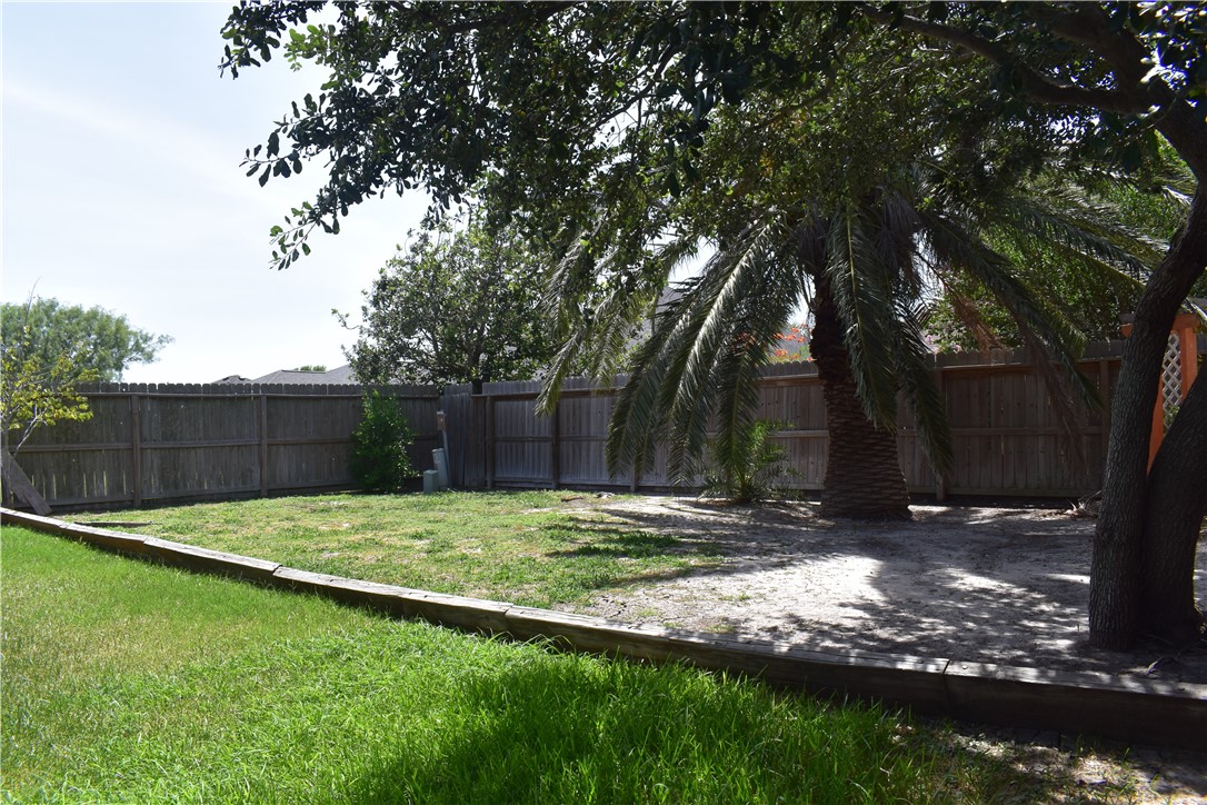1200 Sacramento Dr Property Photo 14
