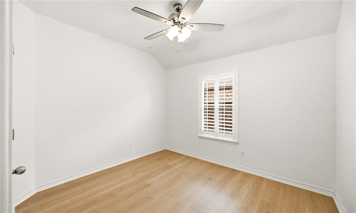 7234 High Gun Property Photo 17