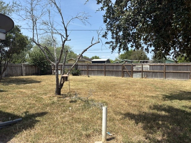 1003 Hall Ave Property Photo 14
