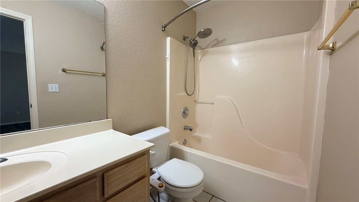 13966 Lanyard Dr Property Photo 17