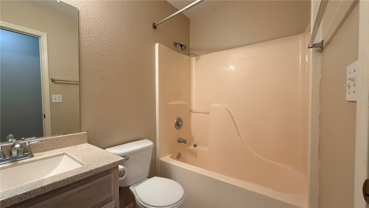 13966 Lanyard Dr Property Photo 21