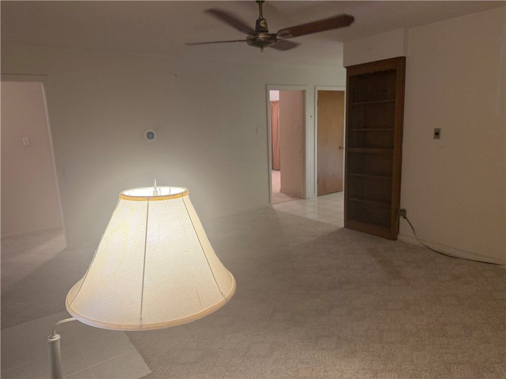 903 W Avenue I Property Photo 3