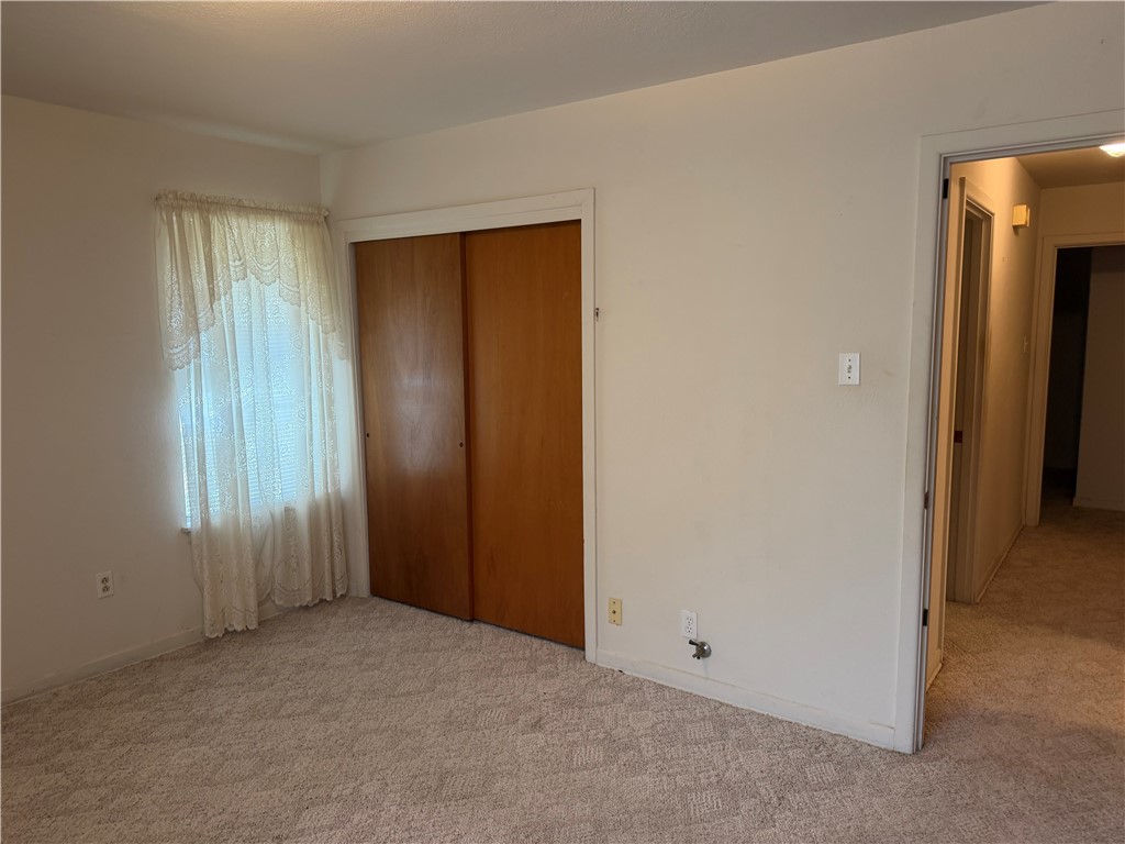 903 W Avenue I Property Photo 11