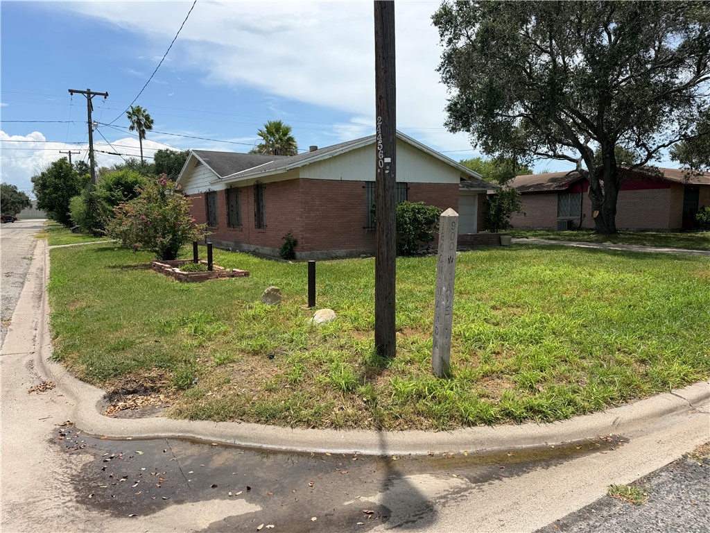 903 W Avenue I Property Photo 26