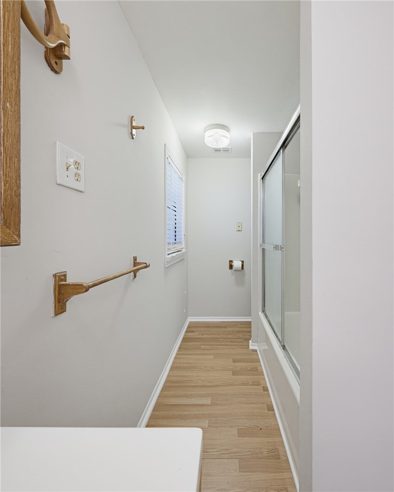 413 E Fulton St Property Photo 17